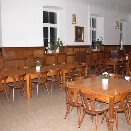 Nikolauskloster Juchen Exterior photo